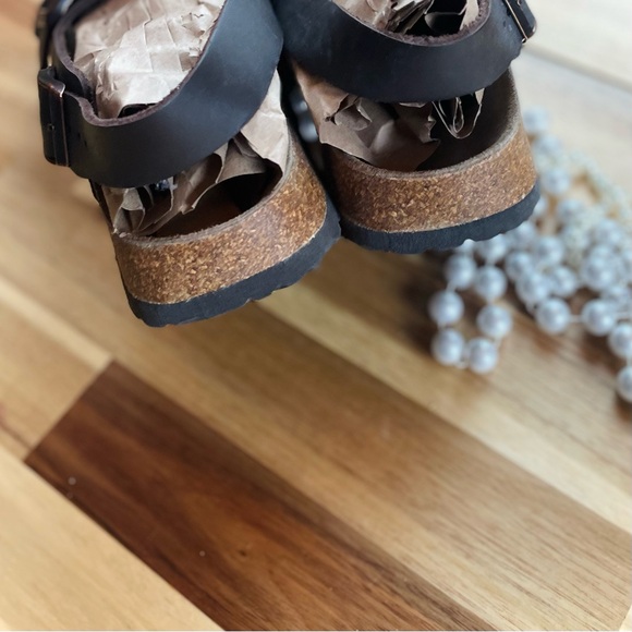 BIRKENSTOCK | M 11 / 44